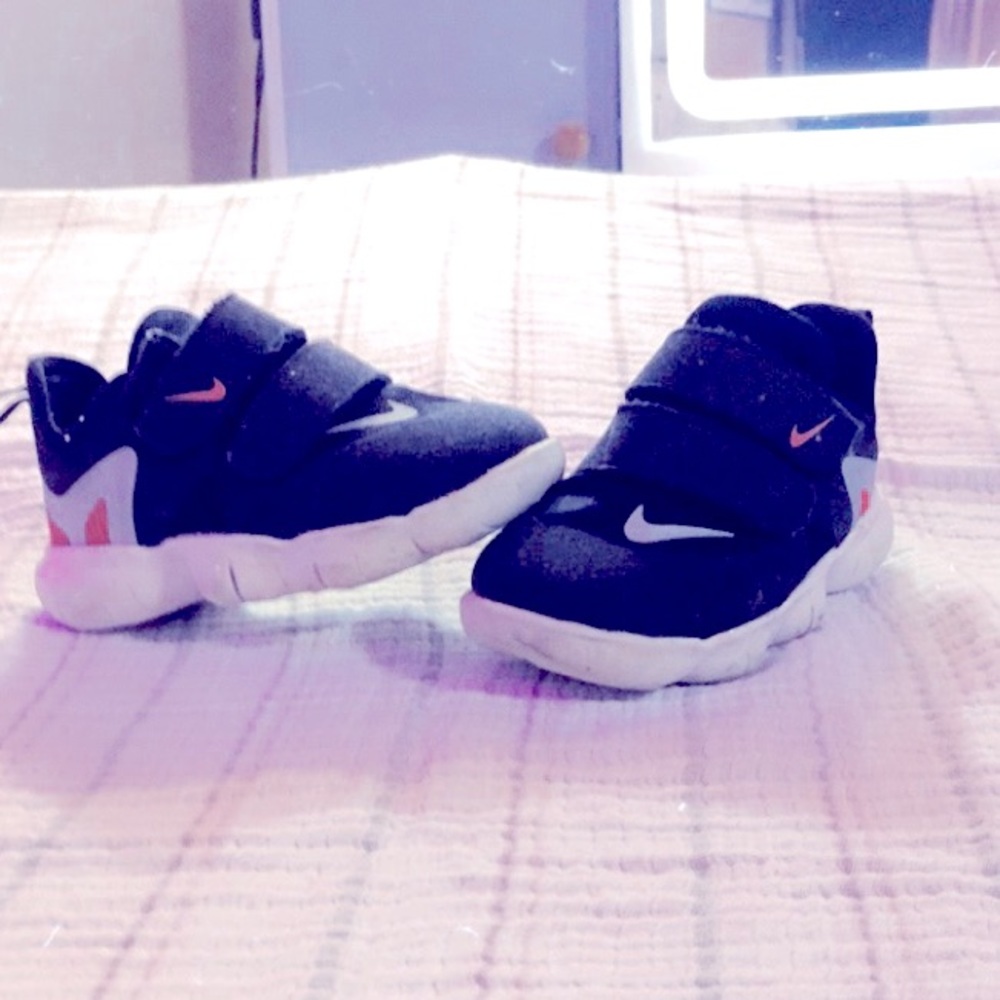 🌺Girl Toddler Nike Free Shoes🌺